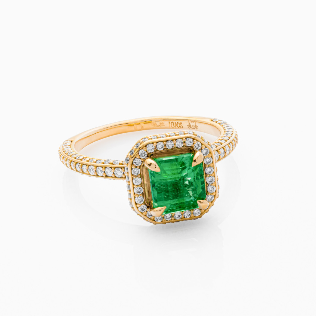 Pierścionek z żółtego złota ze szmaragdem - 1,65 ct  i diamentami - 0,84 ct - próba 750
