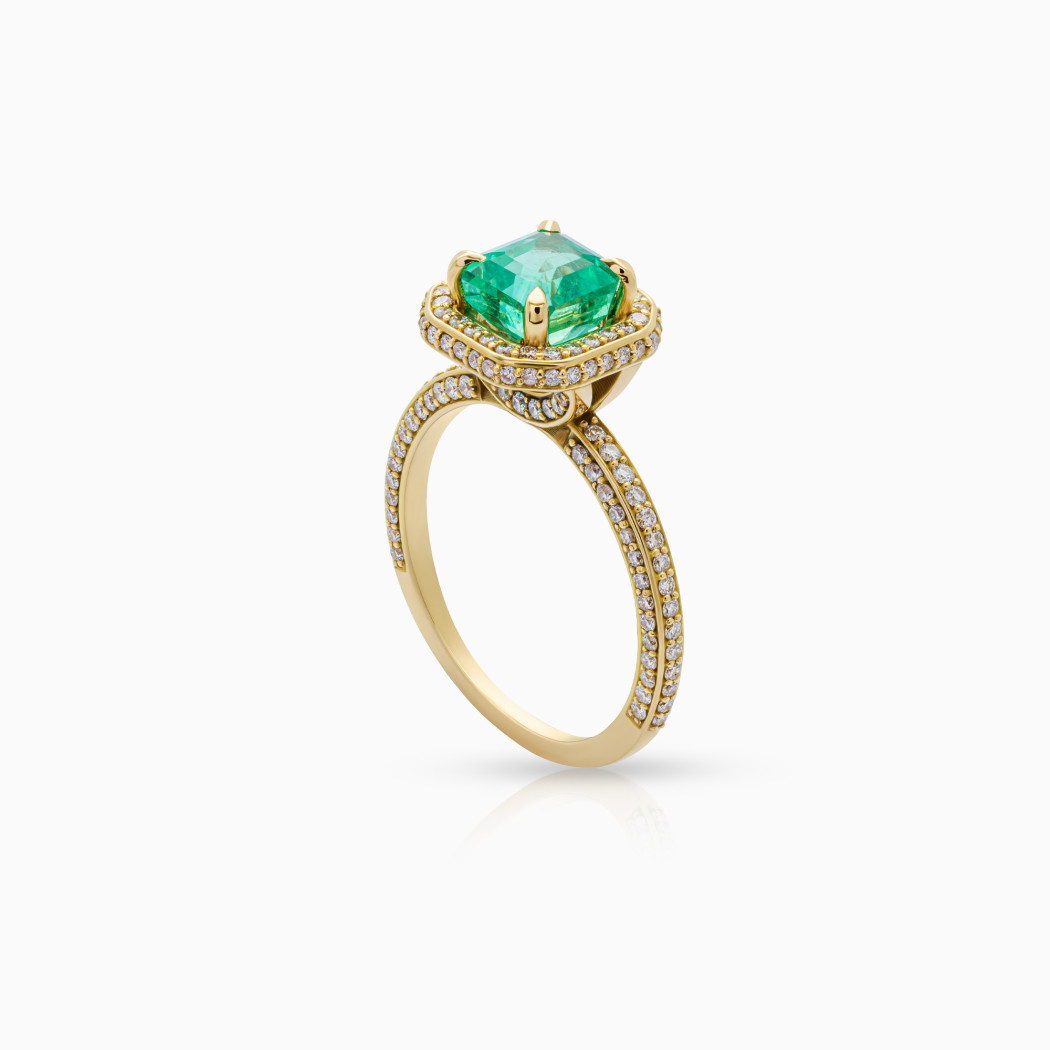 Pierścionek z żółtego złota ze szmaragdem - 1,65 ct  i diamentami - 0,84 ct - próba 750